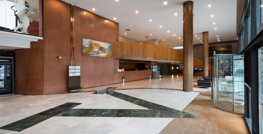 catalonia gran hotel verdi lobby 03