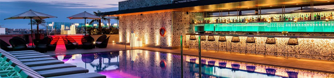 highlight hello catalonia barcelona plaza